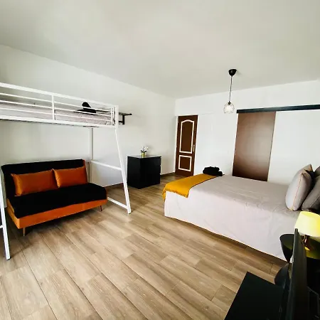 On Old Town Bed & Breakfast *