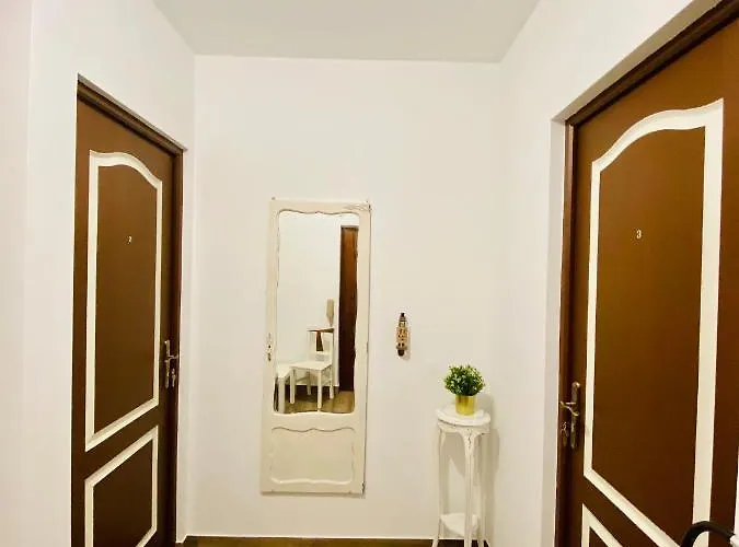 On Old Town Bed & Breakfast Lagos